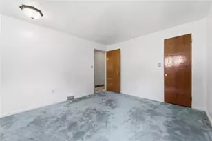 944 Mercer Rd, Center Township, PA 16001 - Photo 21