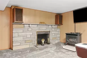944 Mercer Rd, Center Township, PA 16001 - Photo 27