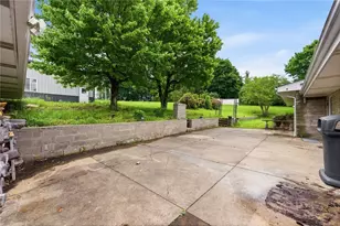 944 Mercer Rd, Center Township, PA 16001 - Photo 45