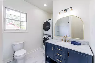 301 College Ave, Mt Pleasant Boro, PA 15666 - Photo 39