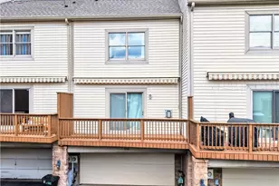 1714 S Shore Ct, Pittsburgh, PA 15203 - Photo 43