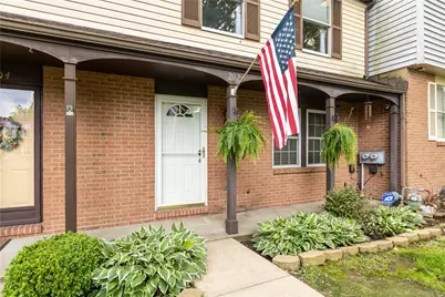 202 Olde Orchard Dr #202, South Fayette, PA 15017 - Photo 3
