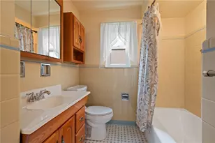 750 Washington Dr, Ross Twp, PA 15229 - Photo 15