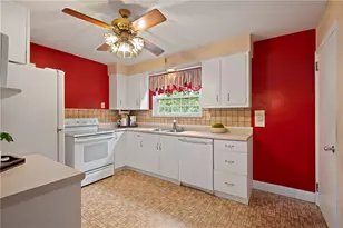 750 Washington Dr, Ross Twp, PA 15229 - Photo 9