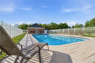 10 Carriage Trade Dr, South Strabane, PA 15301 - Photo 47