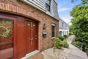 432 Country View Ct, Pittsburgh, PA 15205 - Photo 1