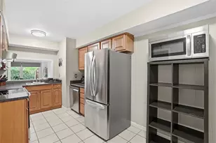 432 Country View Ct, Pittsburgh, PA 15205 - Photo 9