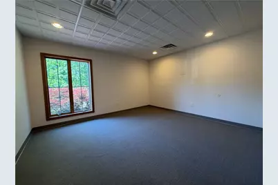 215 Grove City Rd, Slippery Rock, PA 16057 - Photo 23