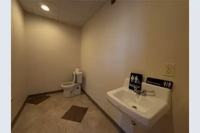 215 Grove City Rd, Slippery Rock, PA 16057 - Photo 25