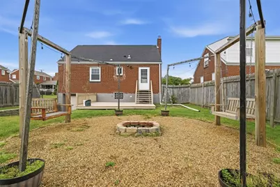 2514 Alberta Cir, West Mifflin, PA 15122 - Photo 41