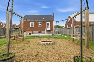 2514 Alberta Cir, West Mifflin, PA 15122 - Photo 41