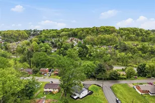 270 Fiesta Dr, Pittsburgh, PA 15239 - Photo 29