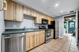 3225 Comanche Rd, Bethel Park, PA 15241 - Photo 27