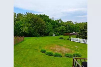26 Robin Dr, South Strabane, PA 15301 - Photo 25