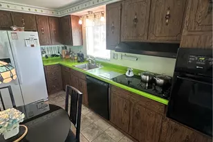 200 Arla Dr, Green Tree, PA 15220 - Photo 23