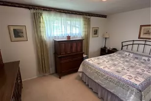 200 Arla Dr, Green Tree, PA 15220 - Photo 33