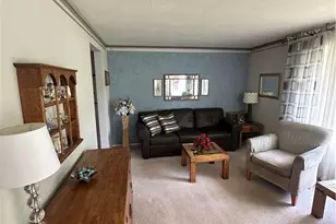 200 Arla Dr, Green Tree, PA 15220 - Photo 39