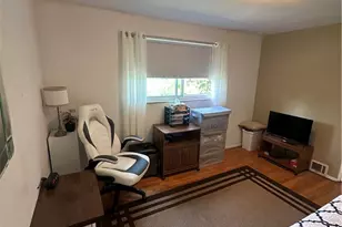 200 Arla Dr, Green Tree, PA 15220 - Photo 25