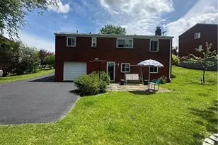 200 Arla Dr, Green Tree, PA 15220 - Photo 19