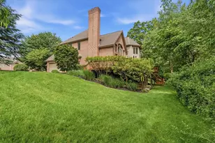 117 Lyndhurst Cir, Pine Township, PA 15090 - Photo 37