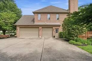 117 Lyndhurst Cir, Pine Township, PA 15090 - Photo 35