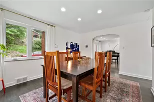 2619 Mt Royal Rd, Pittsburgh, PA 15217 - Photo 11