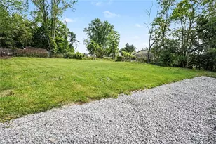 525 Agnew Rd, Pittsburgh, PA 15227 - Photo 27