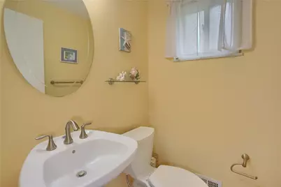 3970 Deervue Dr, Pittsburgh, PA 15227 - Photo 25