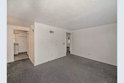 5 Crooked Run Rd, North Versailles, PA 15137 - Photo 3