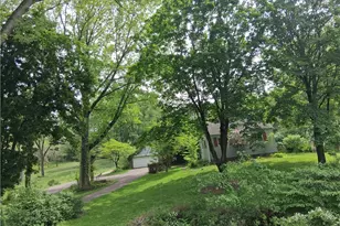 3104 Westchester Dr, Indiana Township, PA 15238 - Photo 3