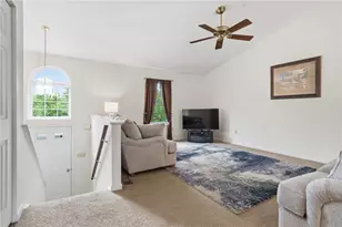 117 Carlye Dr, Cranberry Township, PA 16066 - Photo 9