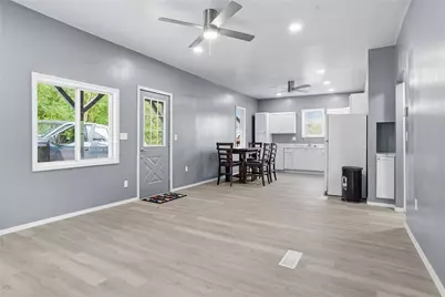 27 1st St, Smith Township, PA 15078 - Photo 5