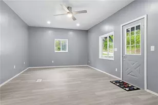 27 1st St, Smith Township, PA 15078 - Photo 11