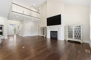214 Maid Marion Ln, Canonsburg, PA 15317 - Photo 17