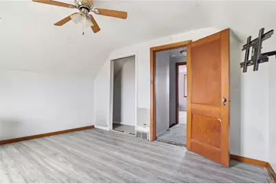 1803 Iowa Ave, West Mifflin, PA 15122 - Photo 17