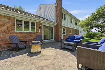 8273 Brittany Pl, Pittsburgh, PA 15237 - Photo 39