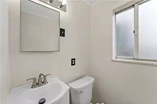 4426 Milgate St, Pittsburgh, PA 15224 - Photo 17