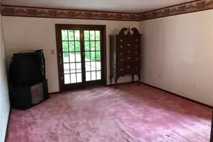 143 Regency Dr, South Union Township, PA 15401 - Photo 27