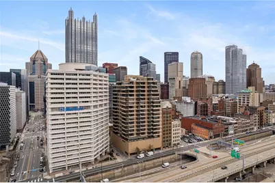 151 Fort Pitt Blvd #902, Pittsburgh, PA 15222 - Photo 1