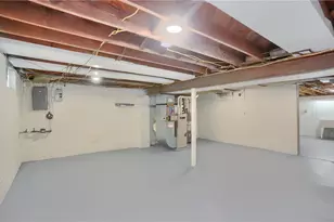 516 Pine Ave, Ellwood City, PA 16117 - Photo 35