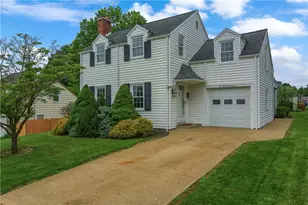516 Pine Ave, Ellwood City, PA 16117 - Photo 1