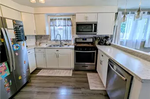 513 W Miller Ave, Munhall, PA 15120 - Photo 5