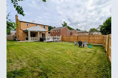 513 W Miller Ave, Munhall, PA 15120 - Photo 25