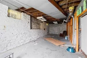 516 W 3rd St, Oil City, PA 16301 - Photo 25
