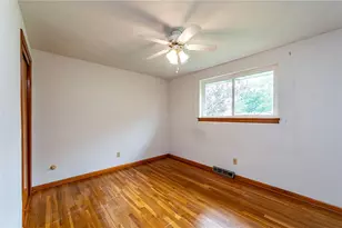 302 Pecan St, Sutersville, PA 15083 - Photo 27