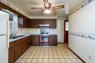 302 Pecan St, Sutersville, PA 15083 - Photo 17