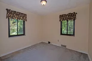 834 Hawthorne Dr, Blackridge, PA 15235 - Photo 21