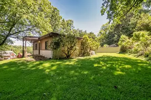 834 Hawthorne Dr, Blackridge, PA 15235 - Photo 25