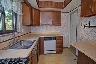 834 Hawthorne Dr, Blackridge, PA 15235 - Photo 13
