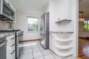639 Kenilworth Dr, Pittsburgh, PA 15228 - Photo 17